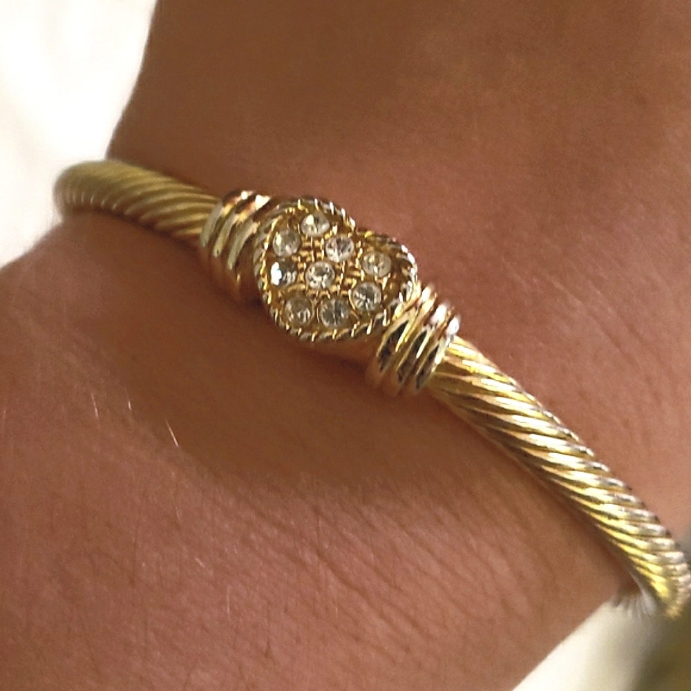 Heart Gold tone stainless steel bracelet